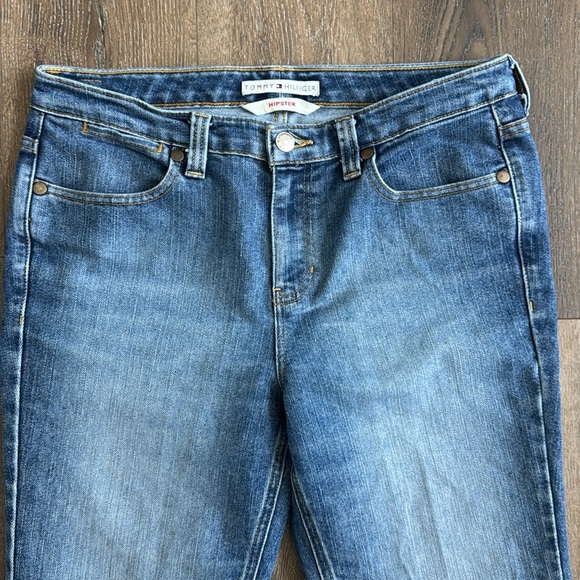 Vintage Tommy Hilfiger Jeans. Hipster, women’s size 10. Like new condition! - Picture 2 of 7